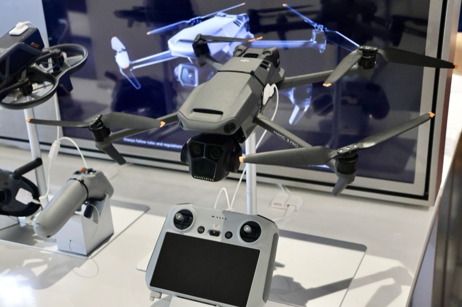 DJI Mavic 3 Pro